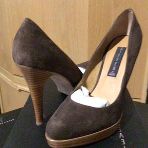 Steve Madden Suede Milk Chocolate Brown Pumps with Wood Heel